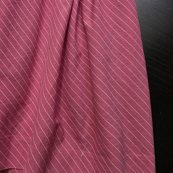 Old Navy Women Pink Pinstripe Pleated Skirt Just Below Waist Size 2 - Picture 13 of 14